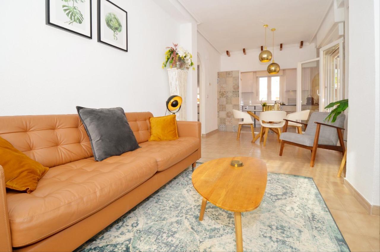 טורבייחה Punta Prima Pleasure With Private Parking In A Gated Community Close To The Beach מראה חיצוני תמונה